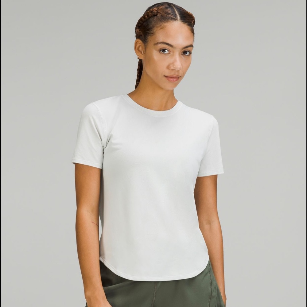 Lululemon running t-shirt